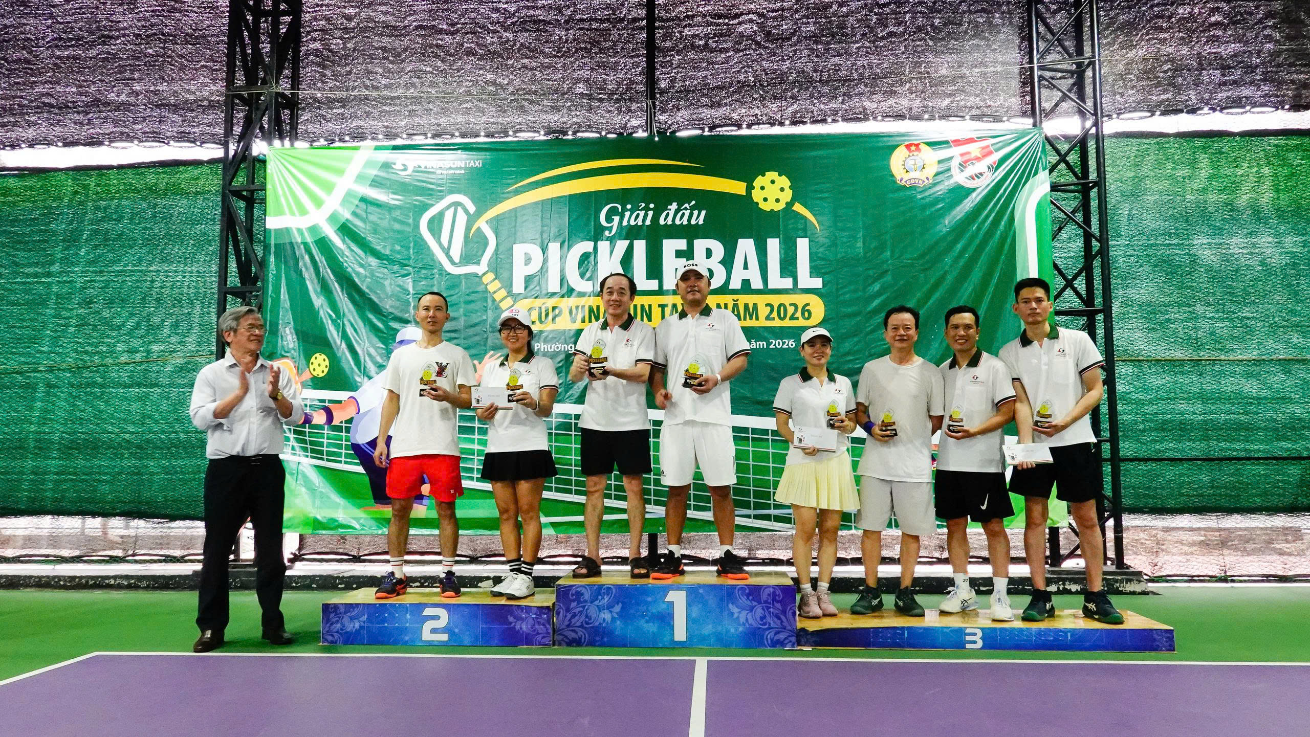 picleball-vinasun-taxi-2026-2.jpg