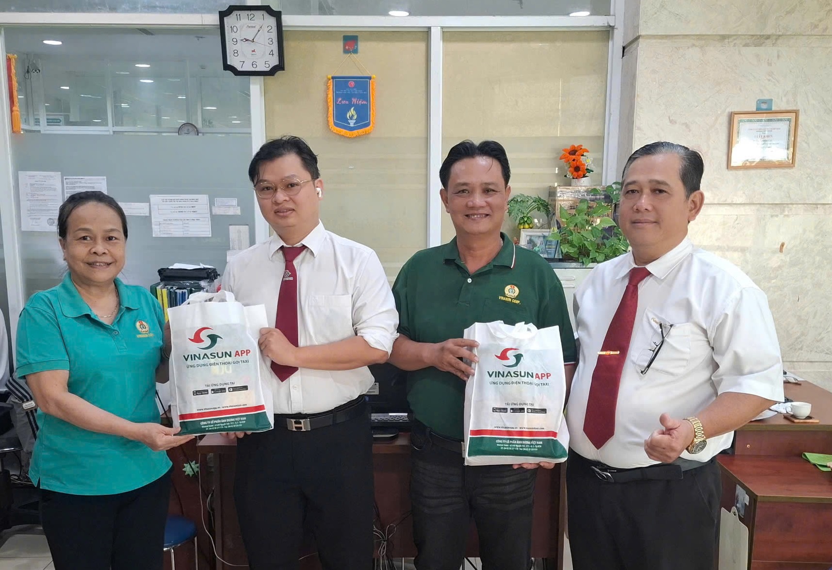 Đồng hành cùng người lao động có hoàn cảnh khó khăn nhân Tháng Công nhân 2026