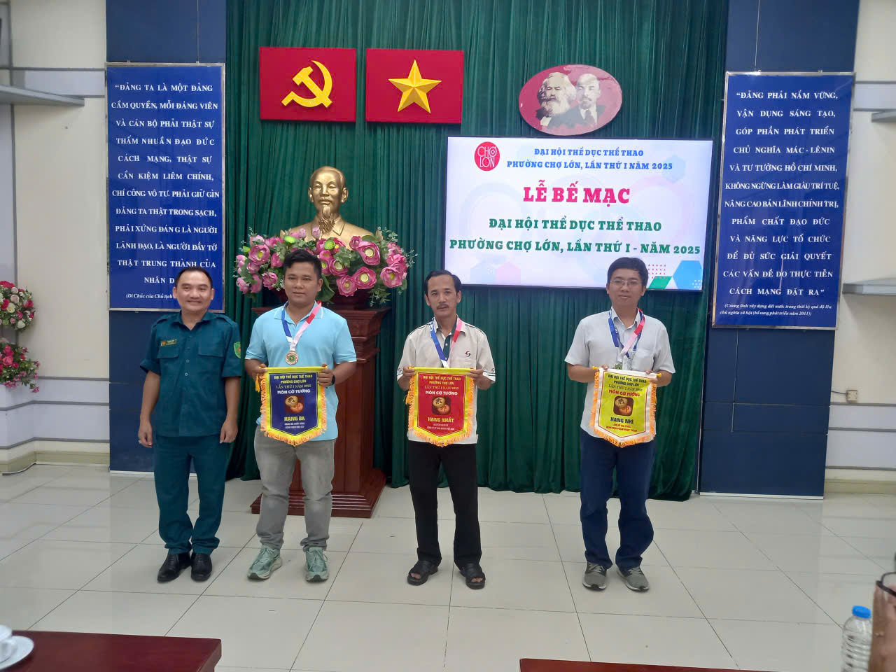 VINASUN TUYÊN DƯƠNG NHÂN VIÊN ĐẠT THÀNH TÍCH TẠI ĐẠI HỘI THỂ DỤC THỂ THAO PHƯỜNG CHỢ LỚN – LẦN I, NĂM 2025