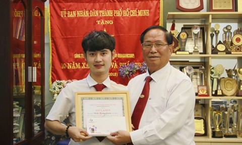 lai-xe-dinh-xuan-giang